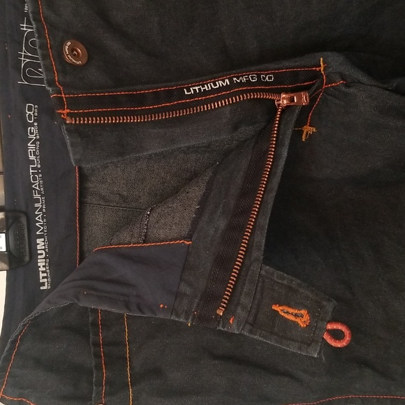 LITHIUM MANUFACTURING CO. Cropped Jean's Size 10 - Picture 4 of 11